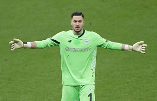 Konyaspor’un Genç Eldiveni Deniz Ertaş’a Avrupa...